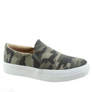 SODA Hike Flat Slip On Double Layer Foam Padded CAMO sneakers 5.5